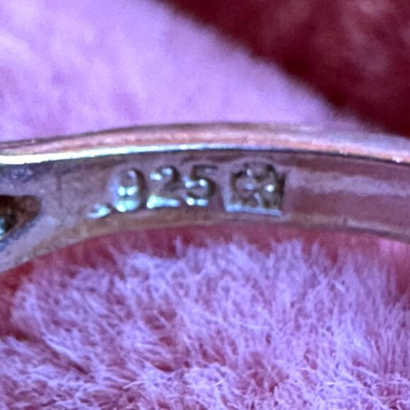 Sterling Silver Double Hearts Ring Size 6 Petite Simple Design 925 Stamped - Picture 3 of 11